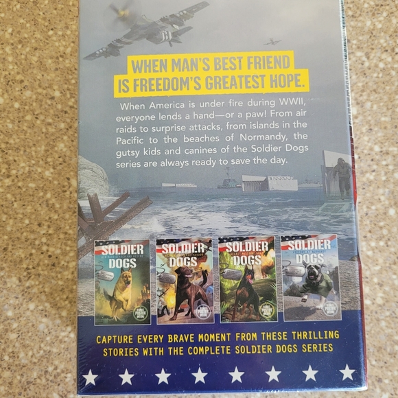 4 book set Soldier Dogs - Picture 3 of 6